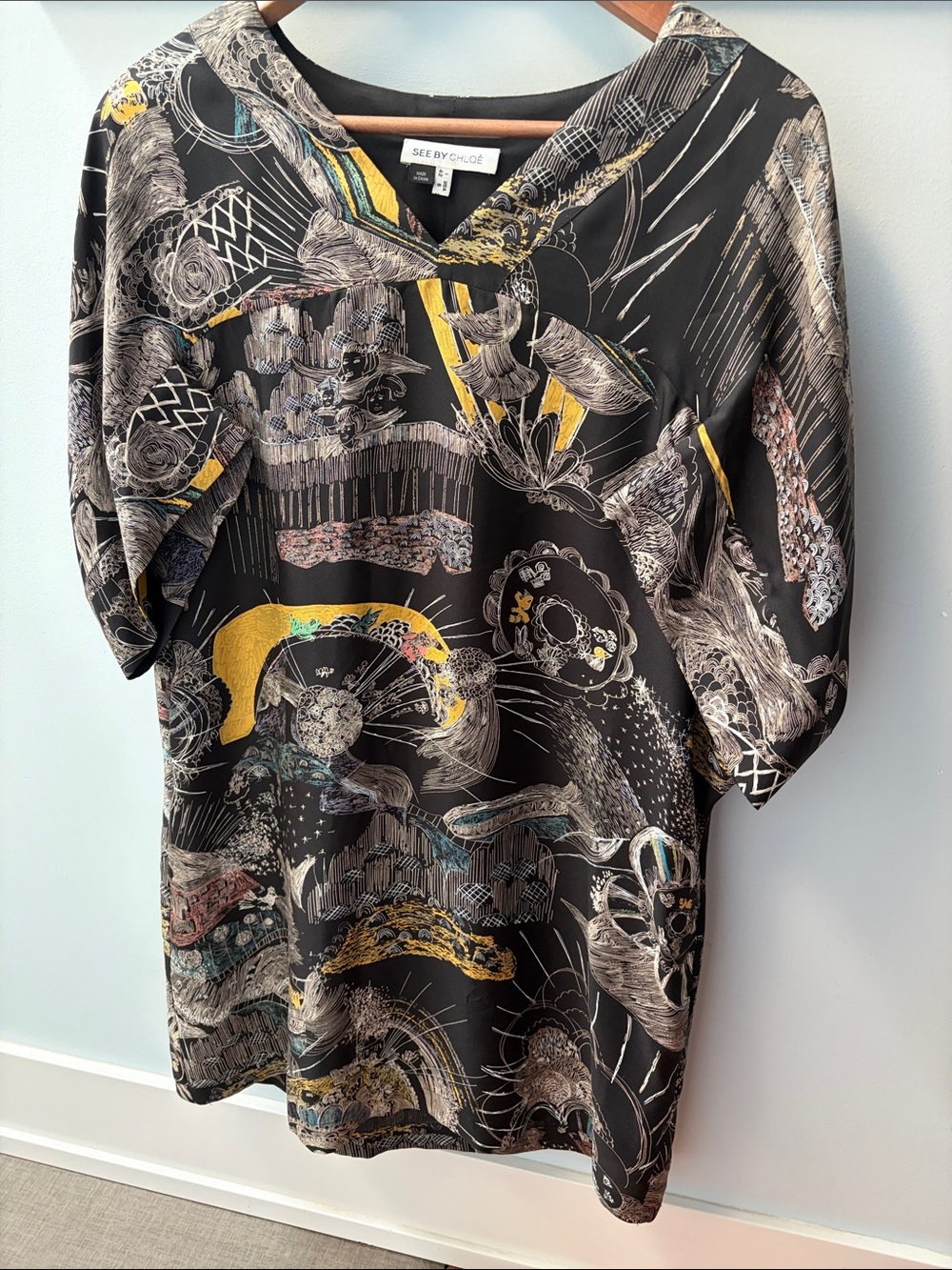 See By Chloe Black Abstract Printed Short Sleeve V-Neck dress with Yellow Accent